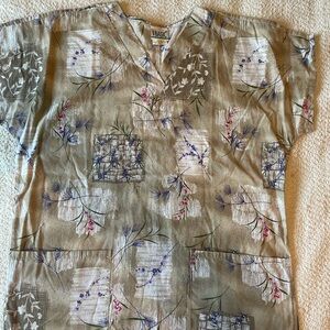 Floral Print Scrub Top
